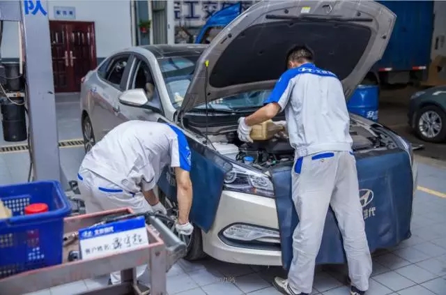 驚天秘聞: 開車去4S店做保養(yǎng)要花多少錢？