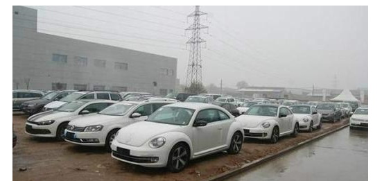 白色的車有這么多缺點(diǎn)！為什么近25%的車主還買它？