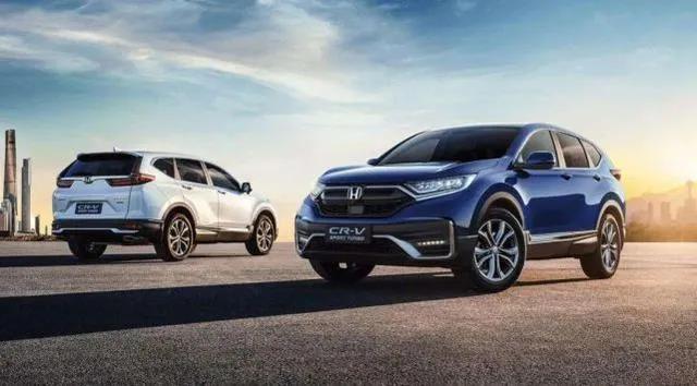 媒體視角 | 還在糾結(jié)怎么買(mǎi)車(chē)？200萬(wàn)用戶認(rèn)準(zhǔn)的CR-V了解一下？