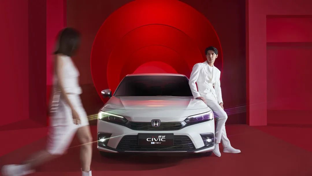 第十一代思域 e:HEV，釋放運(yùn)動荷爾蒙